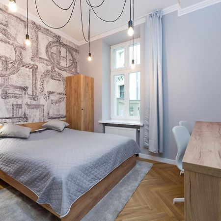 Welcome Apartment - Old Town Cracovia Esterno foto